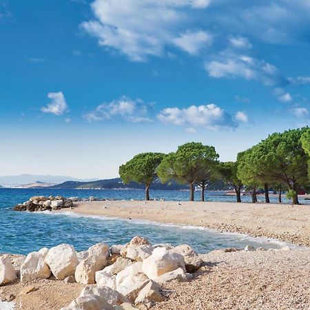 Cozy Apartment In Crikvenica With Kitchen Zewnętrze zdjęcie